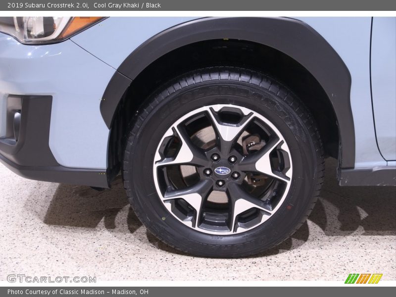 Cool Gray Khaki / Black 2019 Subaru Crosstrek 2.0i