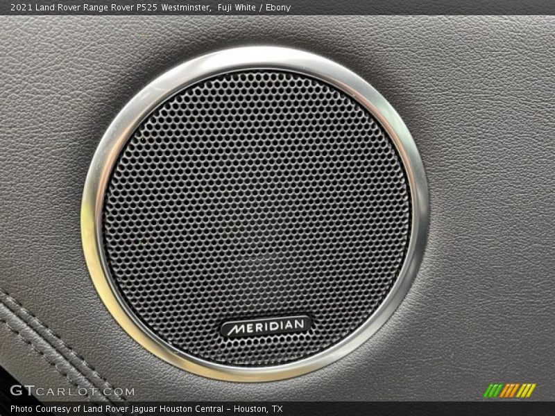 Fuji White / Ebony 2021 Land Rover Range Rover P525 Westminster