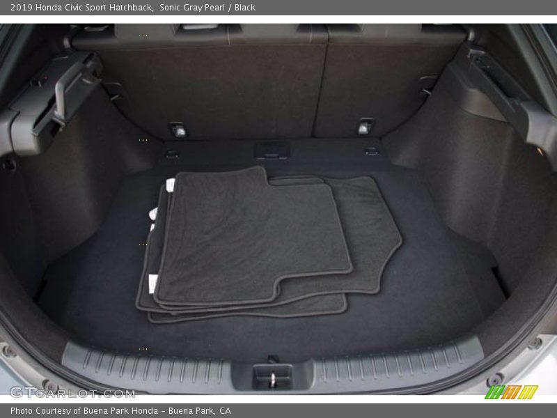 Sonic Gray Pearl / Black 2019 Honda Civic Sport Hatchback