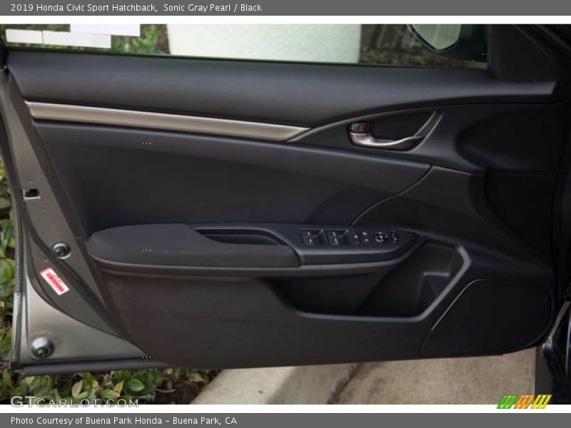 Sonic Gray Pearl / Black 2019 Honda Civic Sport Hatchback