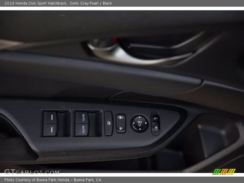 Sonic Gray Pearl / Black 2019 Honda Civic Sport Hatchback