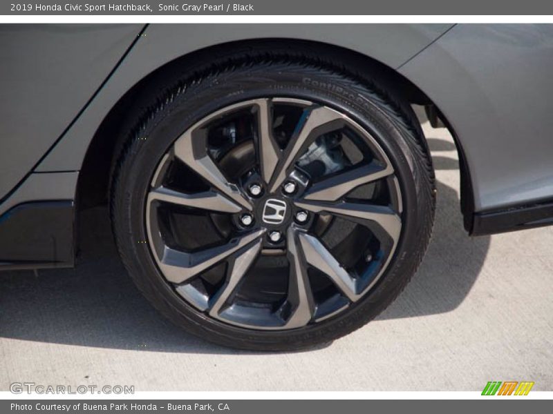 Sonic Gray Pearl / Black 2019 Honda Civic Sport Hatchback