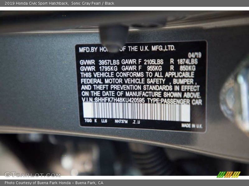 Sonic Gray Pearl / Black 2019 Honda Civic Sport Hatchback