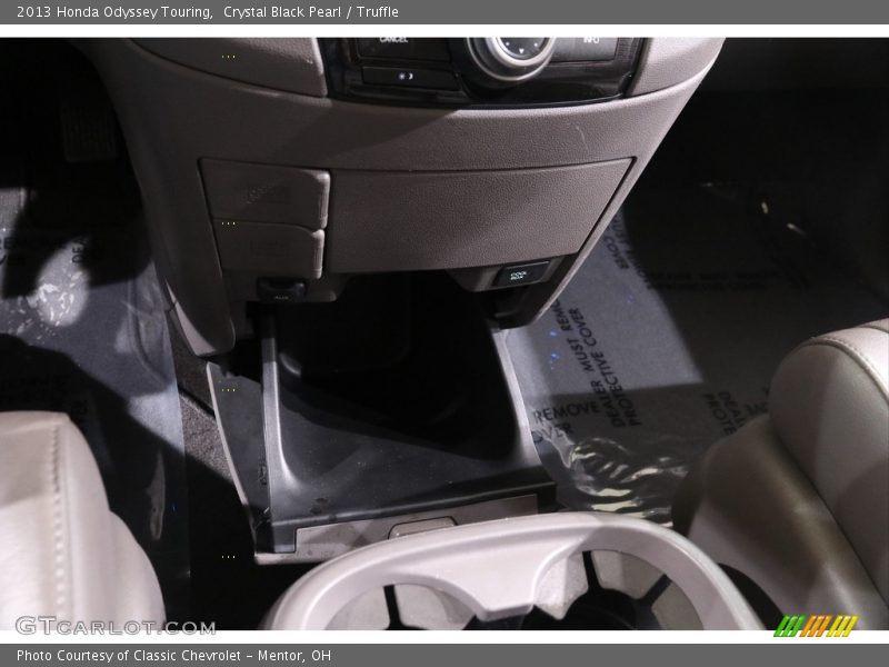 Crystal Black Pearl / Truffle 2013 Honda Odyssey Touring