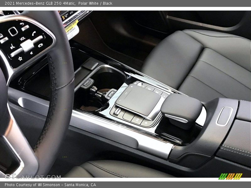 Polar White / Black 2021 Mercedes-Benz GLB 250 4Matic
