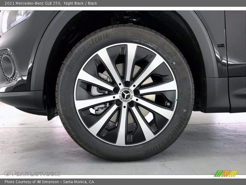 Night Black / Black 2021 Mercedes-Benz GLB 250