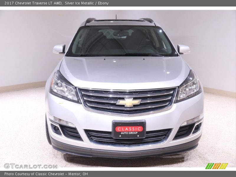 Silver Ice Metallic / Ebony 2017 Chevrolet Traverse LT AWD