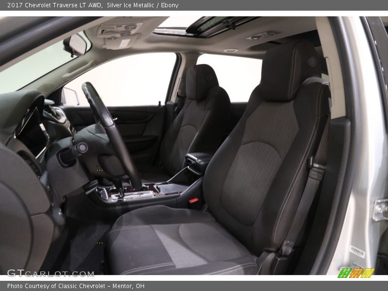 Silver Ice Metallic / Ebony 2017 Chevrolet Traverse LT AWD