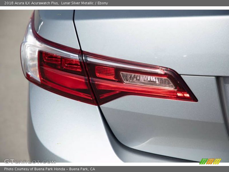 Lunar Silver Metallic / Ebony 2018 Acura ILX Acurawatch Plus