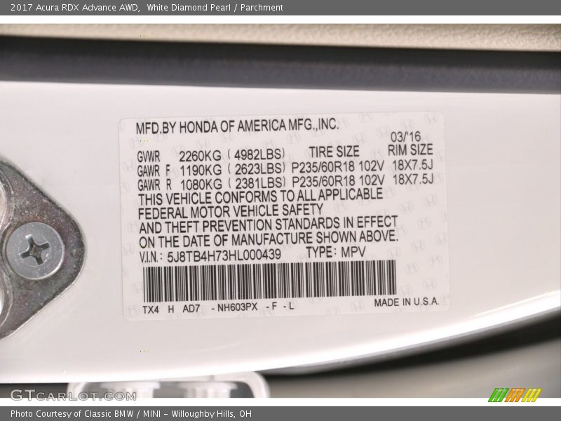 White Diamond Pearl / Parchment 2017 Acura RDX Advance AWD