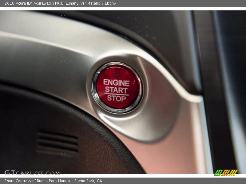 Lunar Silver Metallic / Ebony 2018 Acura ILX Acurawatch Plus