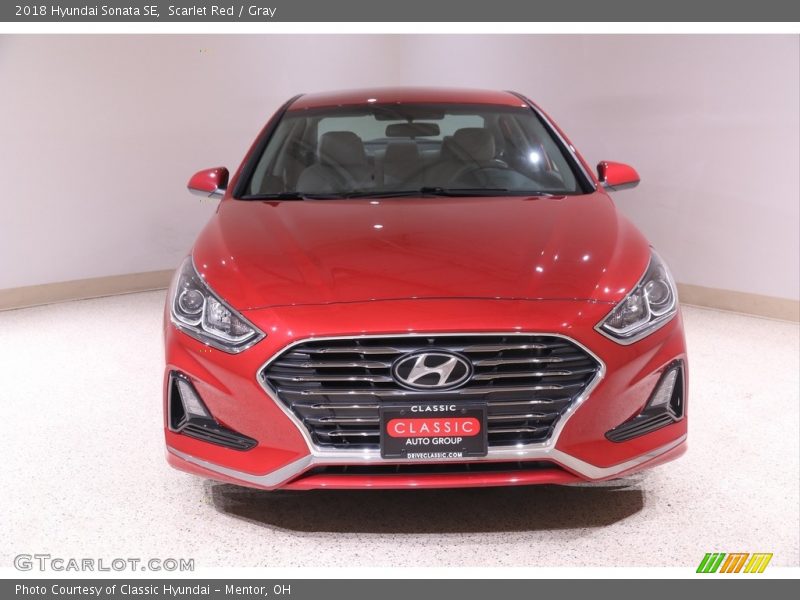 Scarlet Red / Gray 2018 Hyundai Sonata SE