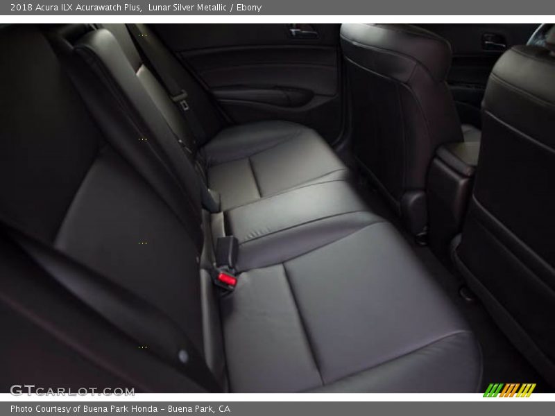 Lunar Silver Metallic / Ebony 2018 Acura ILX Acurawatch Plus