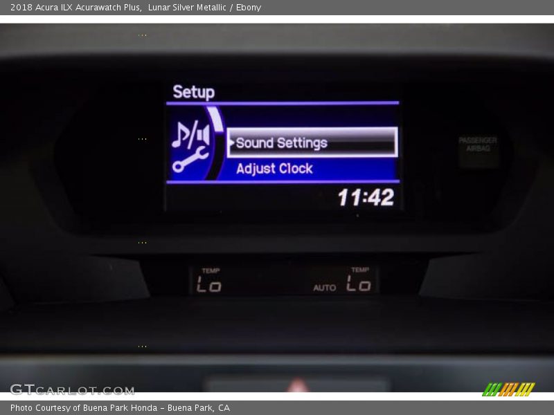 Lunar Silver Metallic / Ebony 2018 Acura ILX Acurawatch Plus