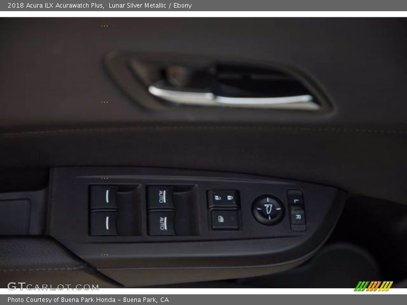 Lunar Silver Metallic / Ebony 2018 Acura ILX Acurawatch Plus