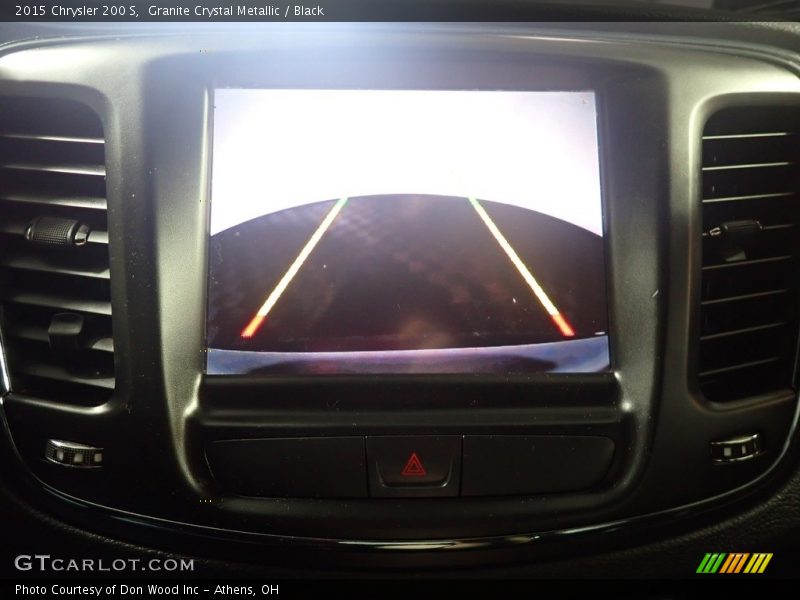 Granite Crystal Metallic / Black 2015 Chrysler 200 S