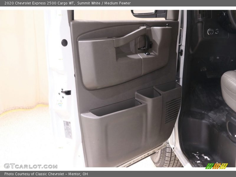 Summit White / Medium Pewter 2020 Chevrolet Express 2500 Cargo WT
