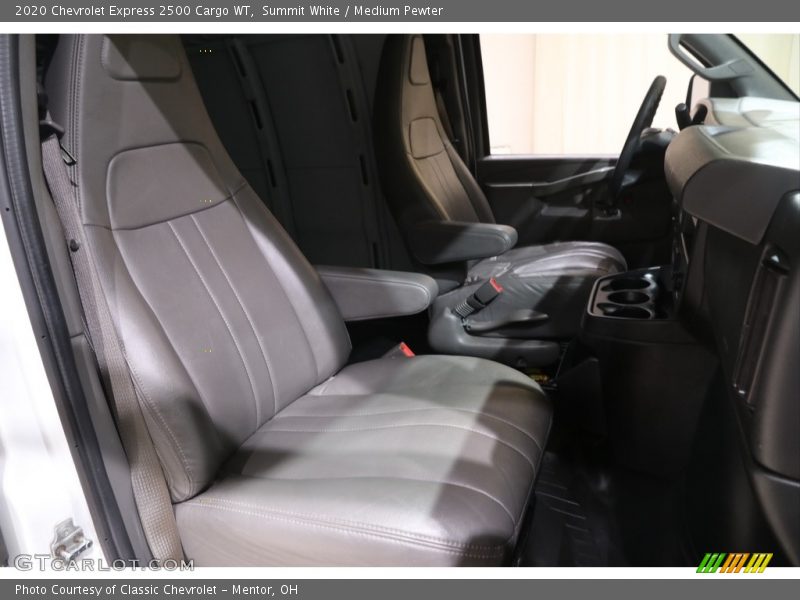 Summit White / Medium Pewter 2020 Chevrolet Express 2500 Cargo WT