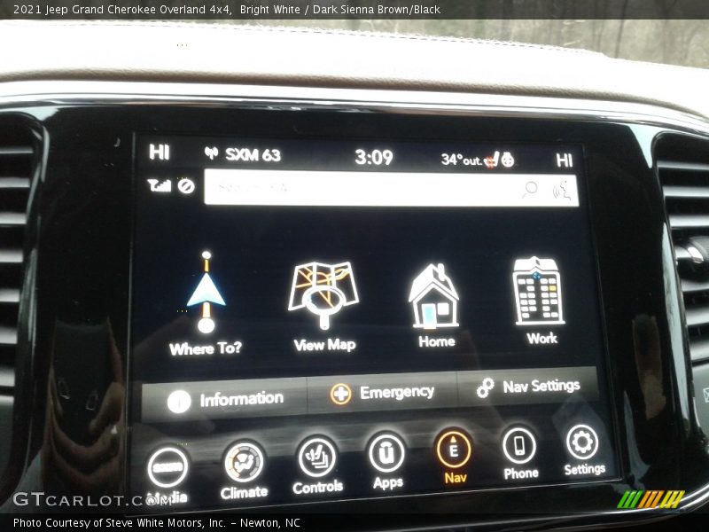 Bright White / Dark Sienna Brown/Black 2021 Jeep Grand Cherokee Overland 4x4