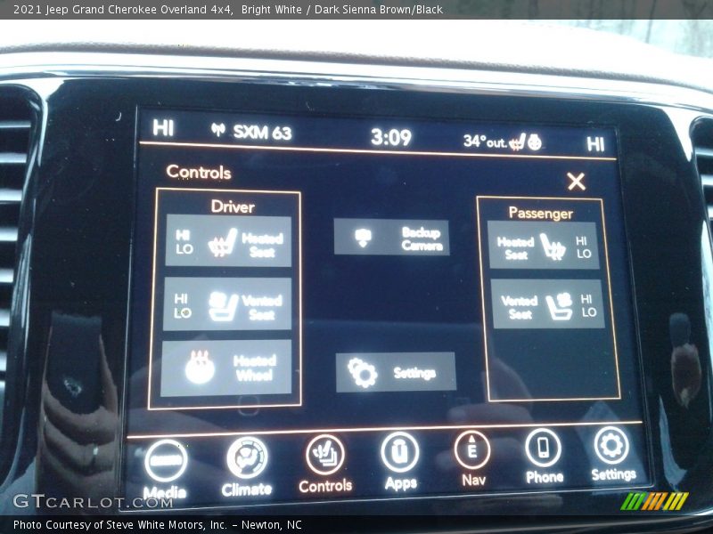 Bright White / Dark Sienna Brown/Black 2021 Jeep Grand Cherokee Overland 4x4