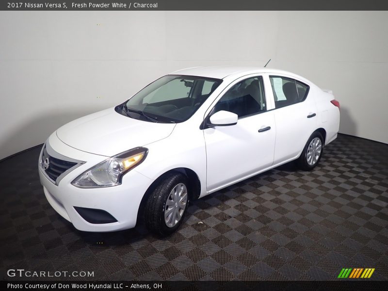 Fresh Powder White / Charcoal 2017 Nissan Versa S