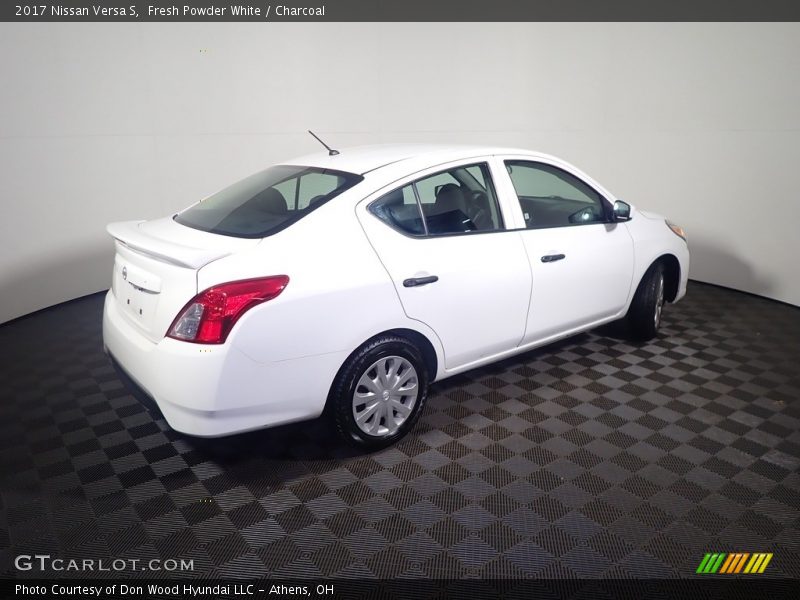 Fresh Powder White / Charcoal 2017 Nissan Versa S