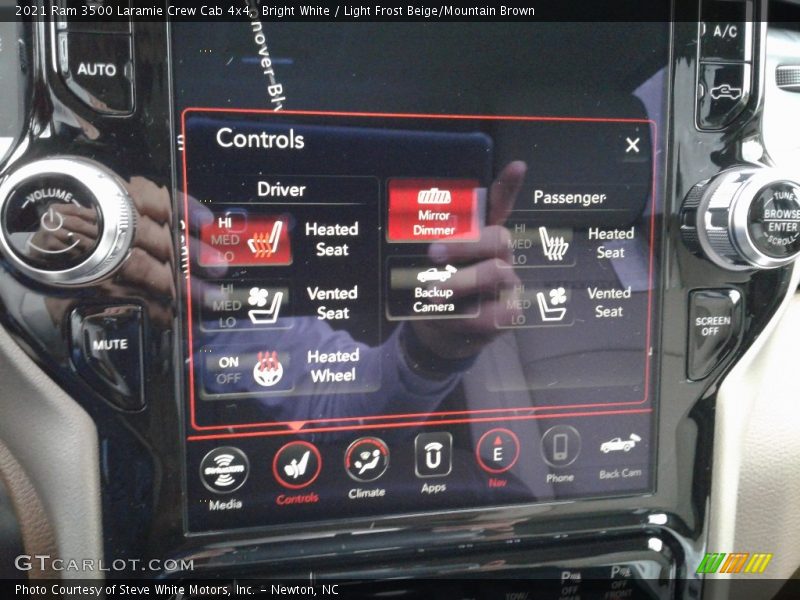 Bright White / Light Frost Beige/Mountain Brown 2021 Ram 3500 Laramie Crew Cab 4x4