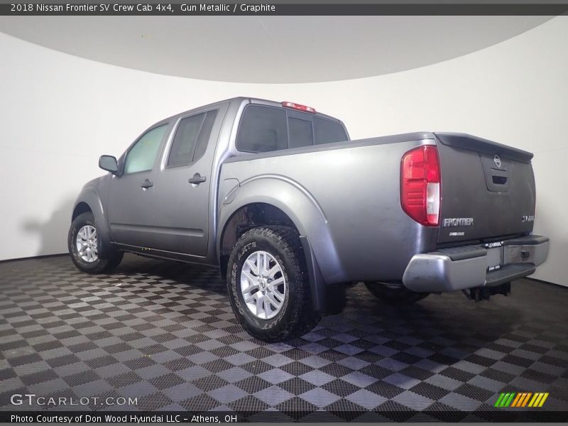 Gun Metallic / Graphite 2018 Nissan Frontier SV Crew Cab 4x4