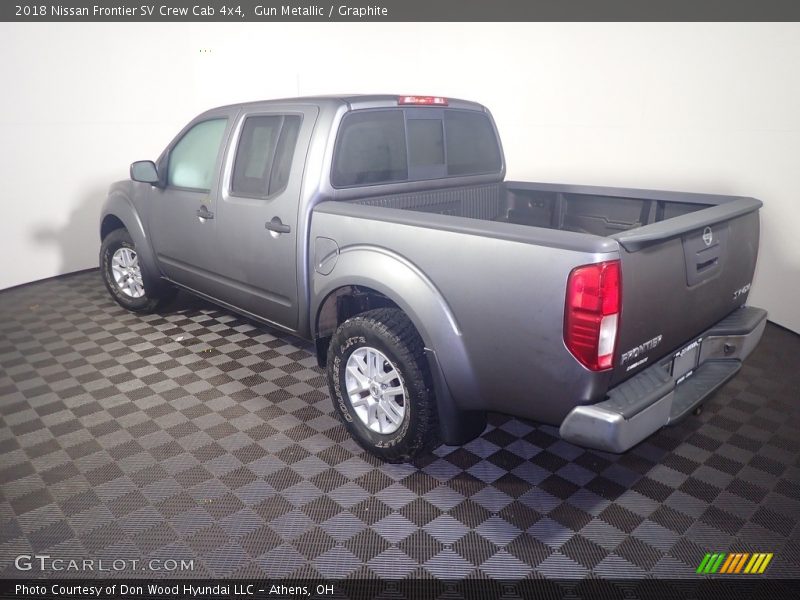 Gun Metallic / Graphite 2018 Nissan Frontier SV Crew Cab 4x4