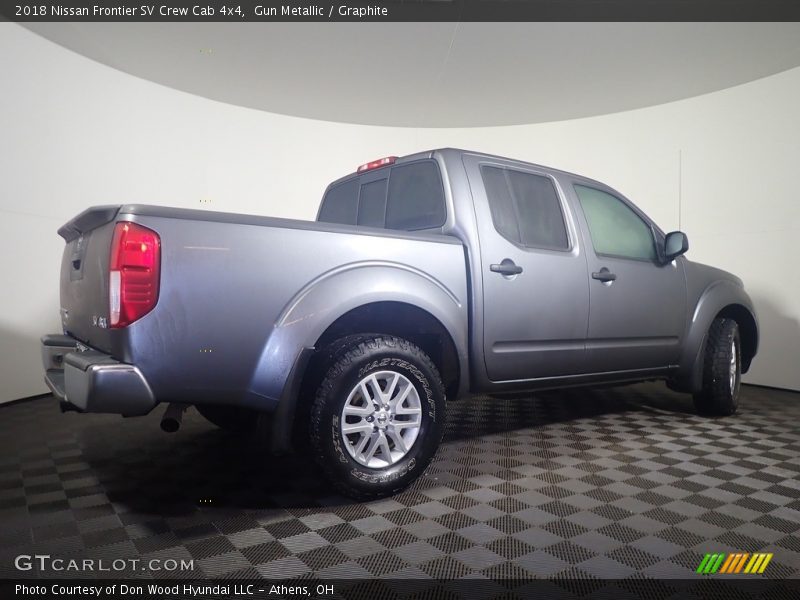 Gun Metallic / Graphite 2018 Nissan Frontier SV Crew Cab 4x4