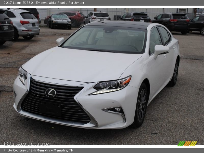 Eminent White Pearl / Parchment 2017 Lexus ES 350