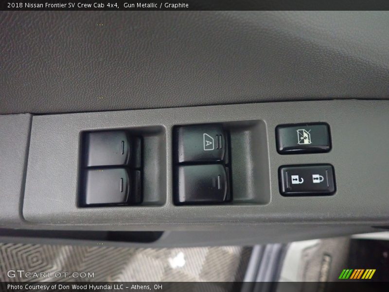 Gun Metallic / Graphite 2018 Nissan Frontier SV Crew Cab 4x4
