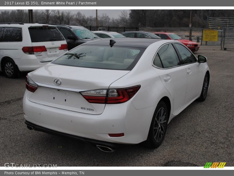 Eminent White Pearl / Parchment 2017 Lexus ES 350