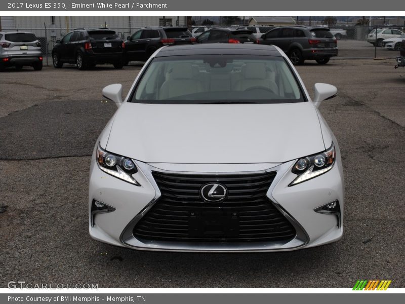Eminent White Pearl / Parchment 2017 Lexus ES 350