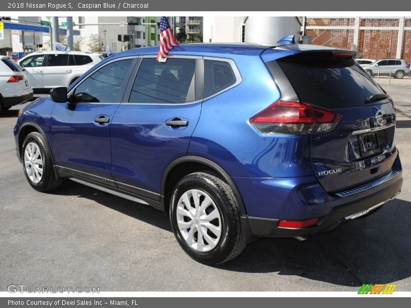 Caspian Blue / Charcoal 2018 Nissan Rogue S