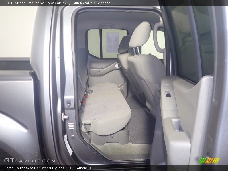 Gun Metallic / Graphite 2018 Nissan Frontier SV Crew Cab 4x4