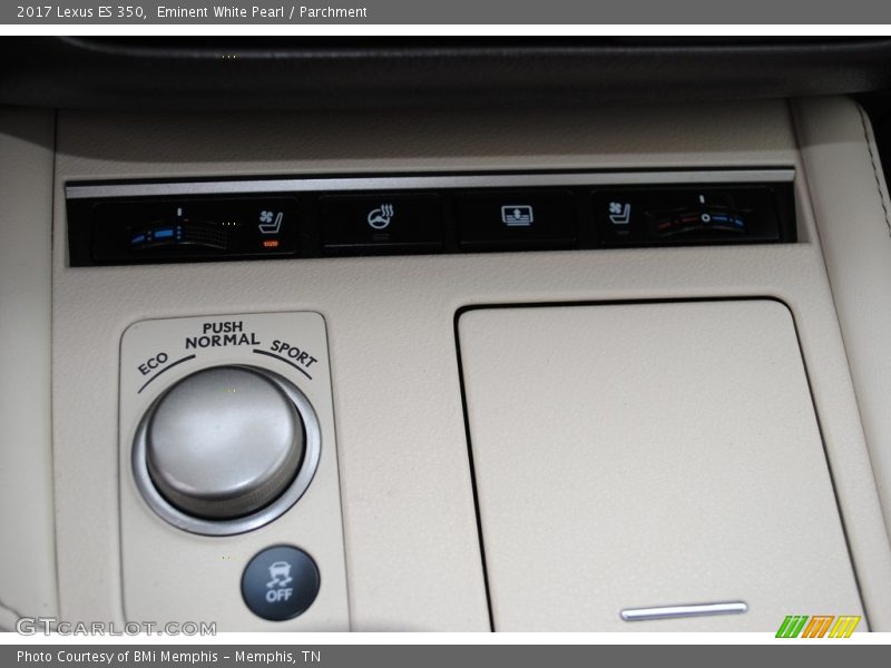 Eminent White Pearl / Parchment 2017 Lexus ES 350
