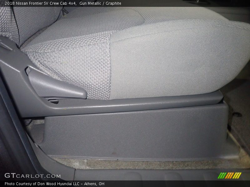 Gun Metallic / Graphite 2018 Nissan Frontier SV Crew Cab 4x4