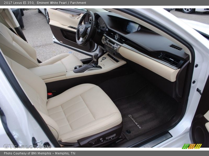 Eminent White Pearl / Parchment 2017 Lexus ES 350