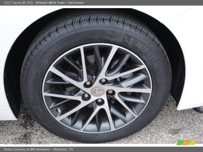 Eminent White Pearl / Parchment 2017 Lexus ES 350