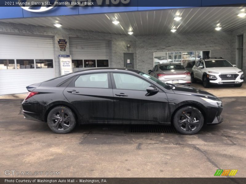 Phantom Black / Black 2021 Hyundai Elantra SEL