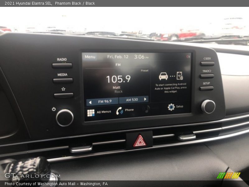 Phantom Black / Black 2021 Hyundai Elantra SEL