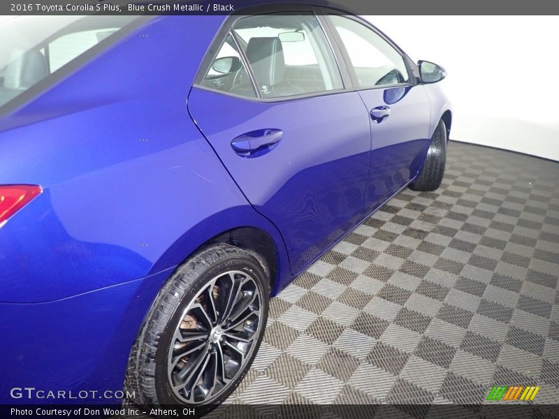 Blue Crush Metallic / Black 2016 Toyota Corolla S Plus