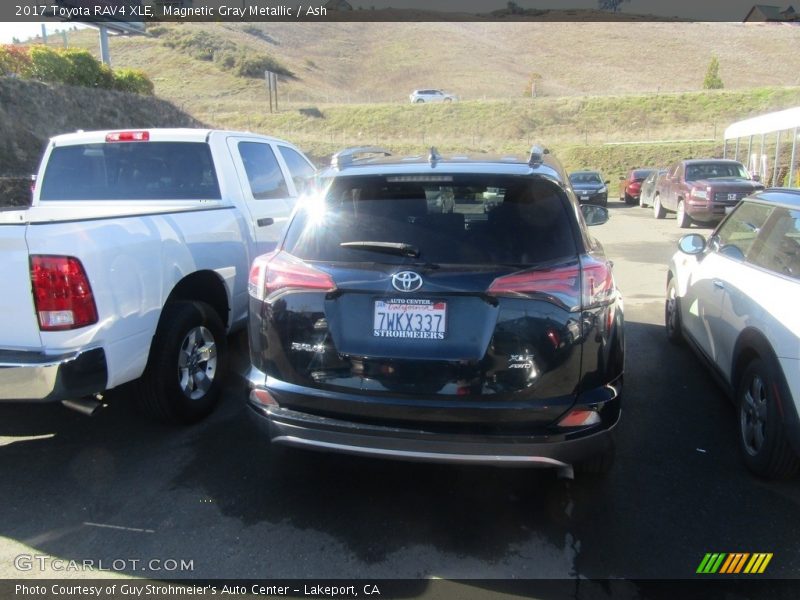 Magnetic Gray Metallic / Ash 2017 Toyota RAV4 XLE