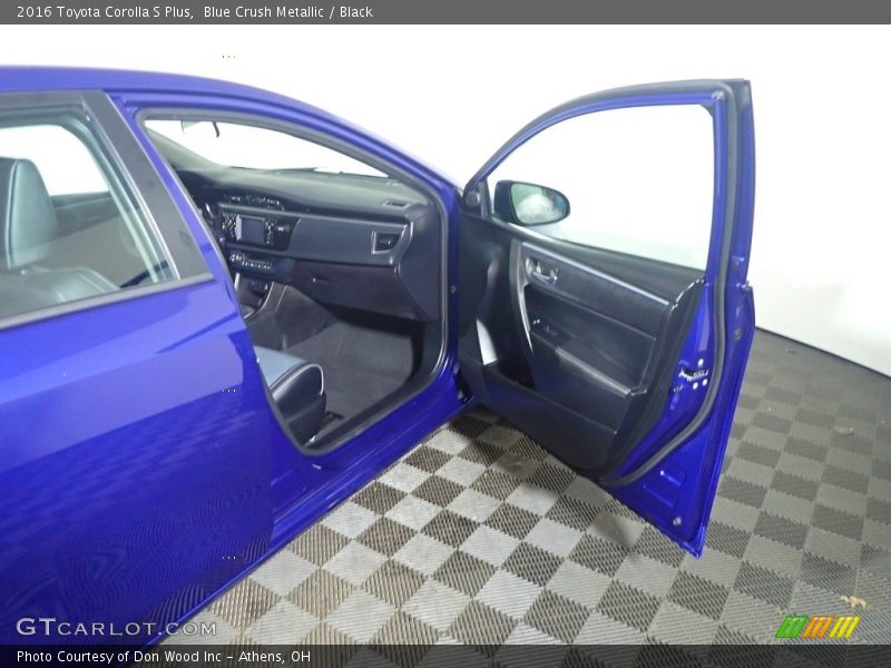 Blue Crush Metallic / Black 2016 Toyota Corolla S Plus