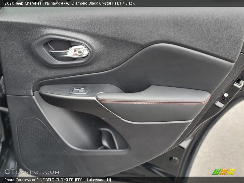 Diamond Black Crystal Pearl / Black 2020 Jeep Cherokee Trailhawk 4x4