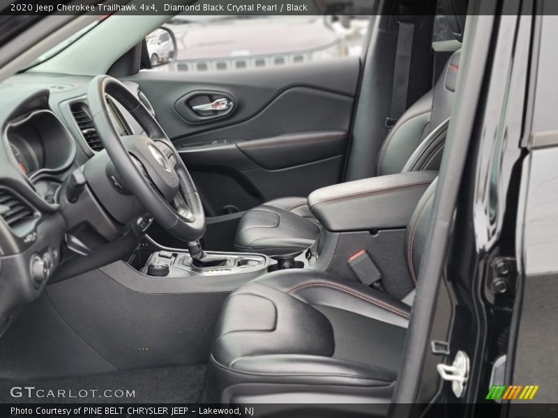 Diamond Black Crystal Pearl / Black 2020 Jeep Cherokee Trailhawk 4x4