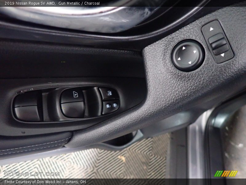 Gun Metallic / Charcoal 2019 Nissan Rogue SV AWD