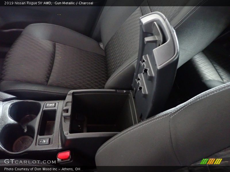 Gun Metallic / Charcoal 2019 Nissan Rogue SV AWD