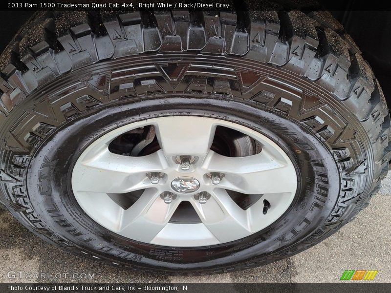 Bright White / Black/Diesel Gray 2013 Ram 1500 Tradesman Quad Cab 4x4